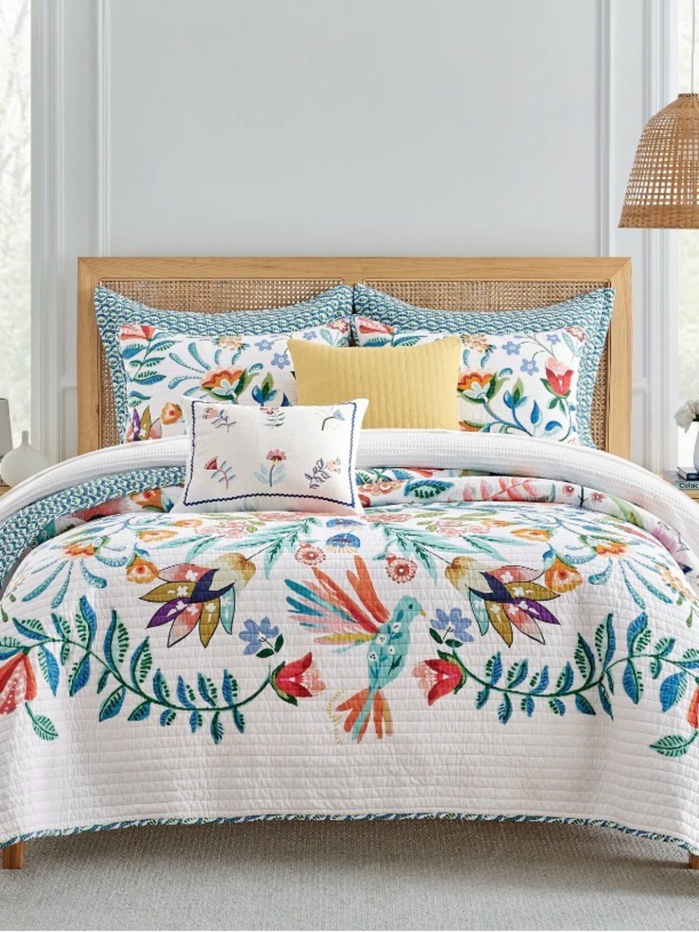 Levtex Home Danika Full/Queen Quilt Set 88x92 in